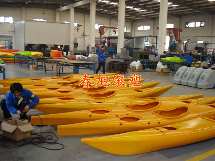 春旭滚塑模具塑料制皮划艇等水上设施代加工图1