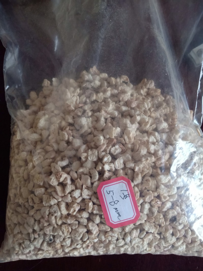 玉米芯加工厂生产玉米芯颗粒 抛光颗粒 宠物垫料图2
