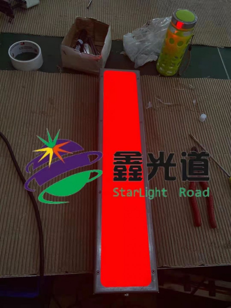 全面发光智慧斑马线地砖 鑫光道智慧发光地砖 红黄绿三色图4