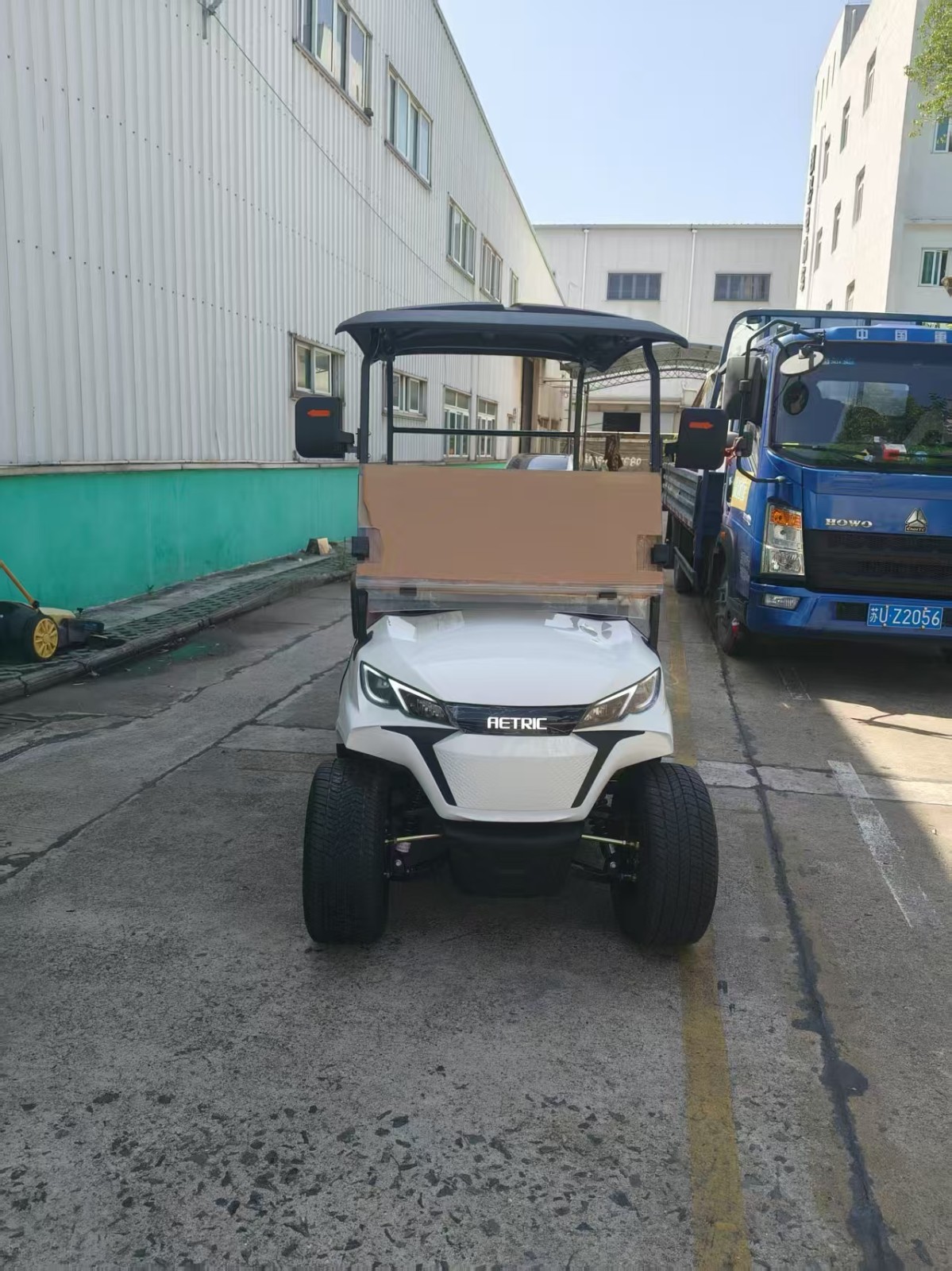 苏超赛事捡球电动车小型货斗车保洁维修电动车