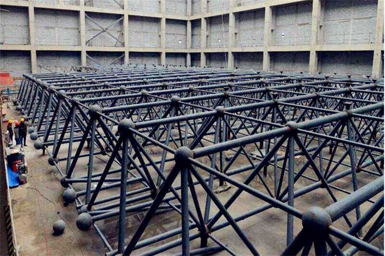 昆明网架公司-昆明网架加工厂-昆明螺栓球网架-昆明焊接球网架图2